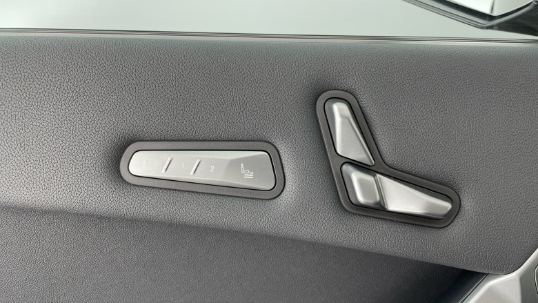 BMW iX 300kW xDr45 M Sport 101kWh 5dr Auto [Tech/Sky/Pro] Electric Estate